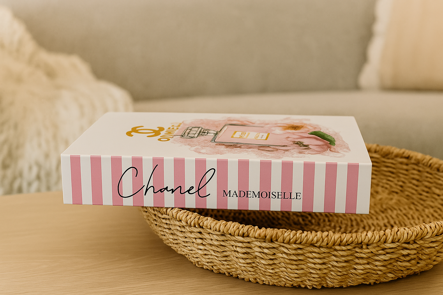 Libro Decorativo Chanel Rosado