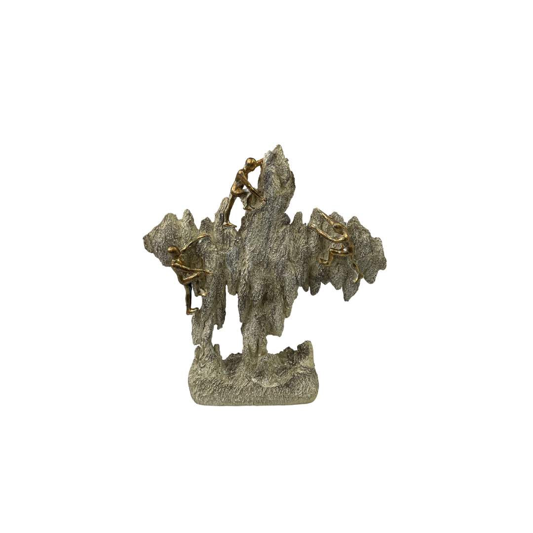 Escultura Tres Escaladores Coral