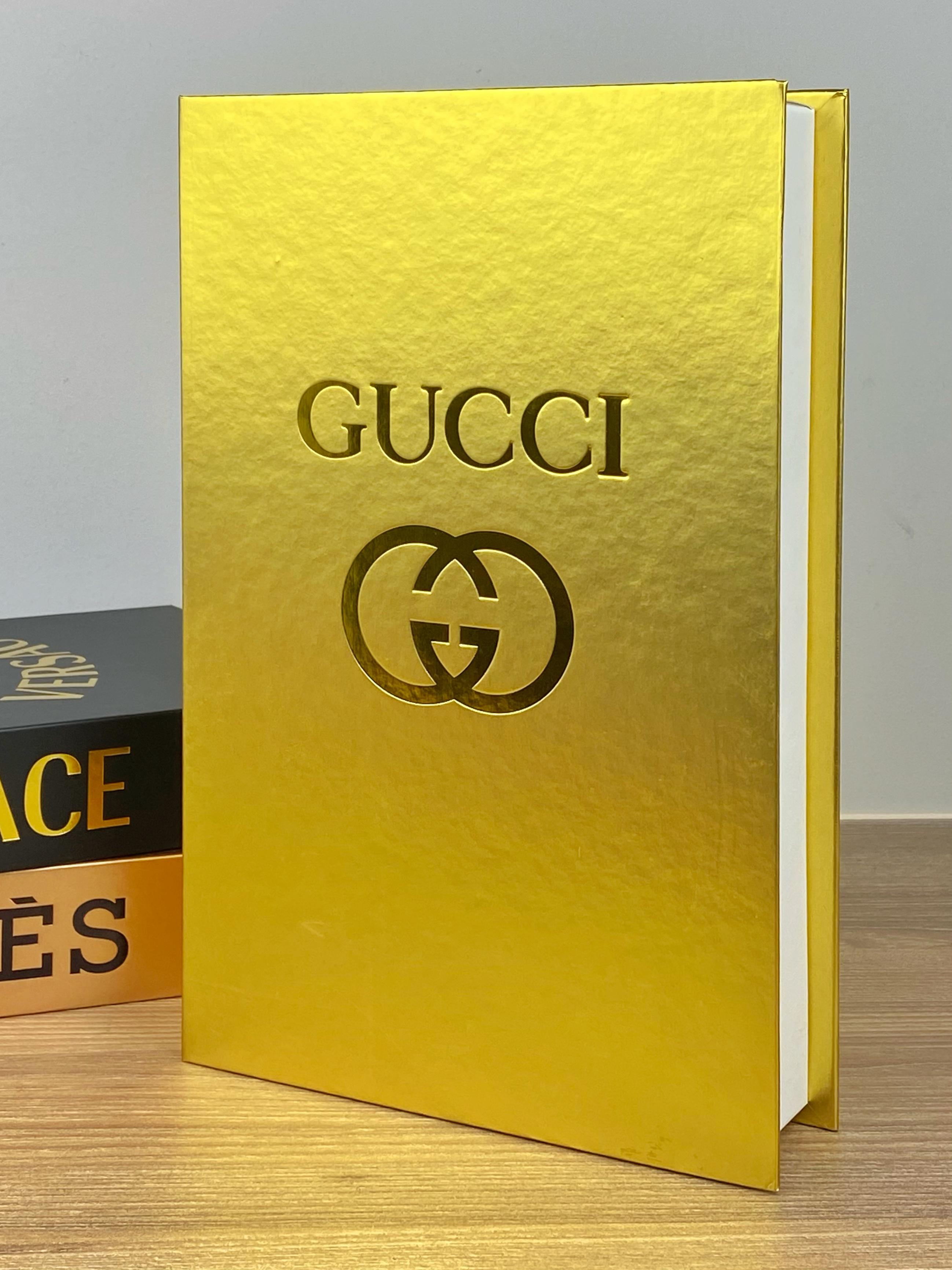 Libro Decorativo Cofre Gucci Dorado