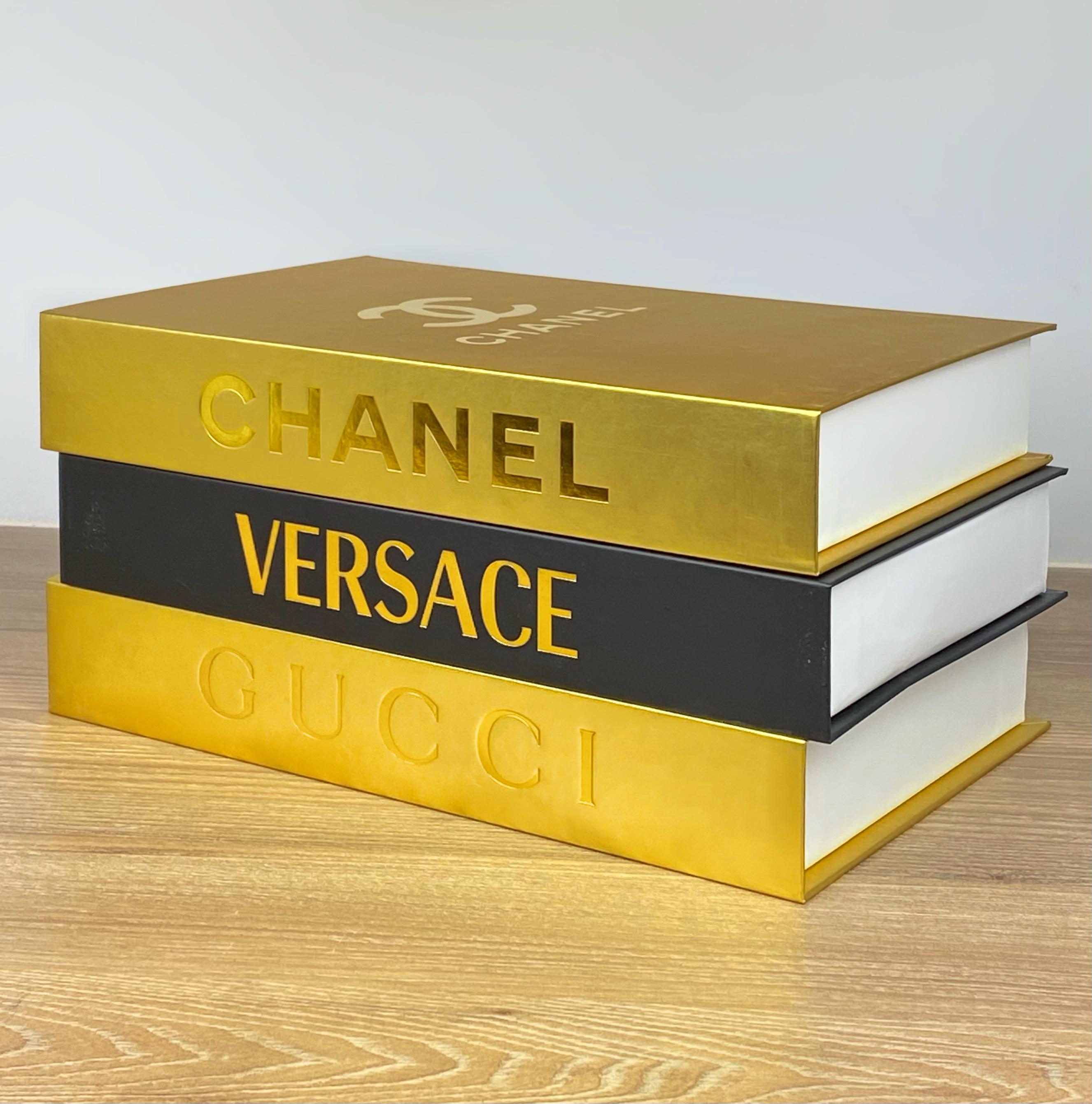 Libro Decorativo Cofre Chanel Dorado