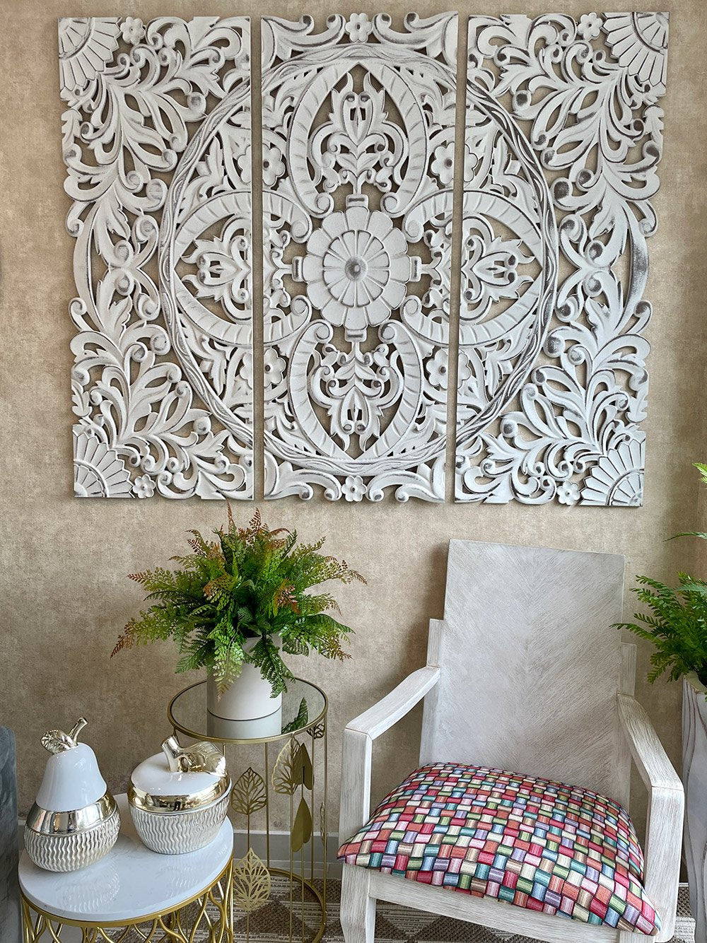 Mandala tríptico girasol borde irregular blanco wash