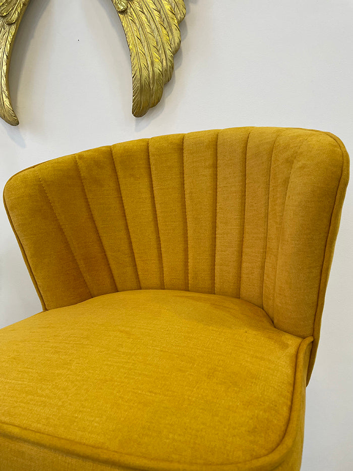 Silla de barra coral mostaza